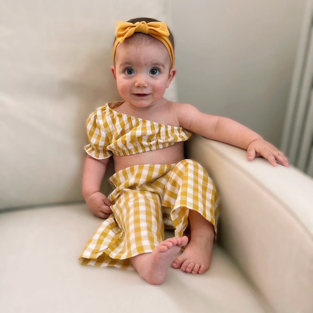 6-9 months matching set